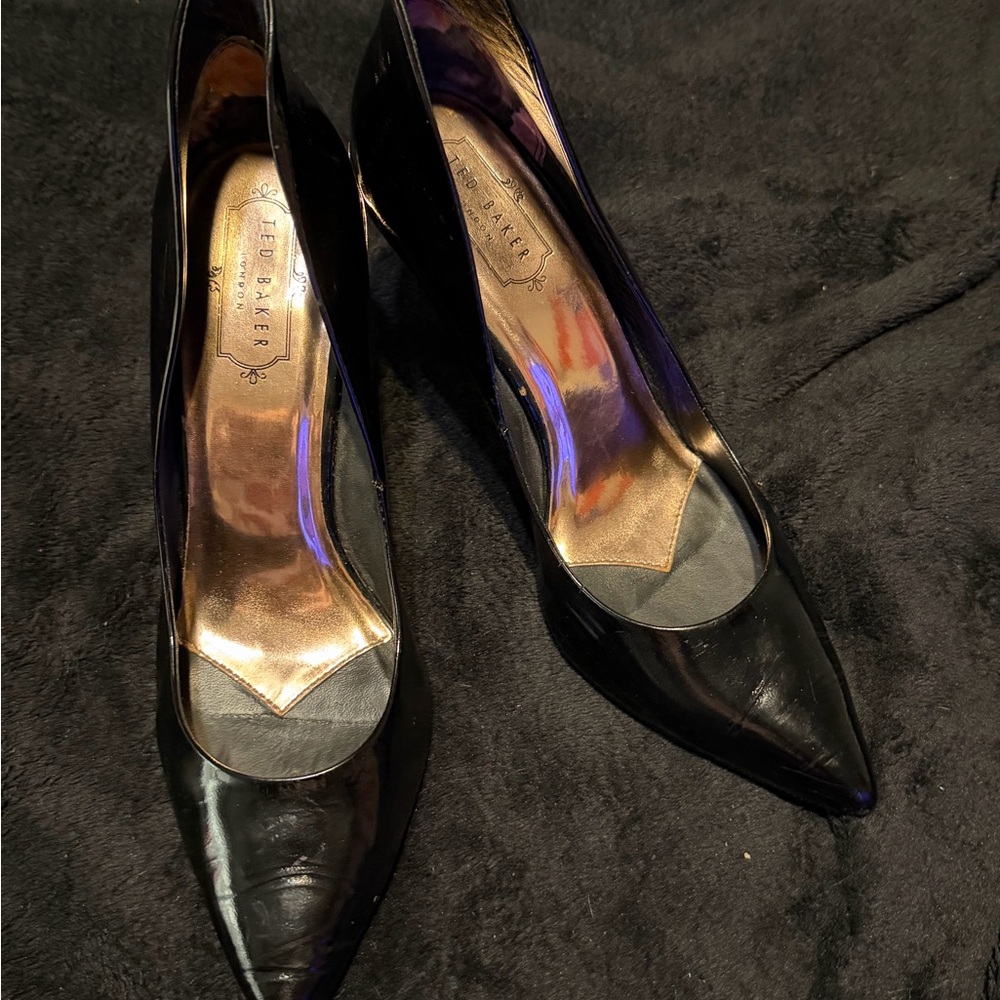 Ted Baker Black Patent Pointed Pumps with Gold Insole